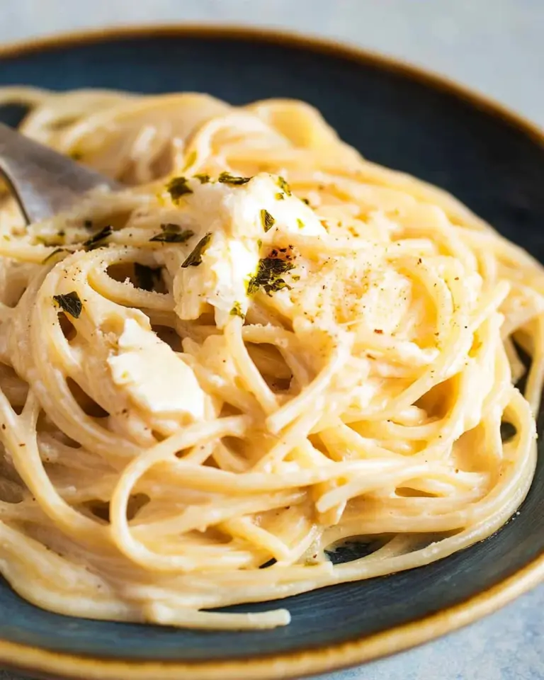 10-Minute Cream Cheese Pasta