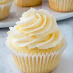 Classic Vanilla Cupcakes