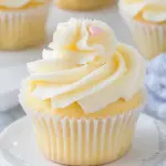 Easy Vanilla Cupcakes Recipe