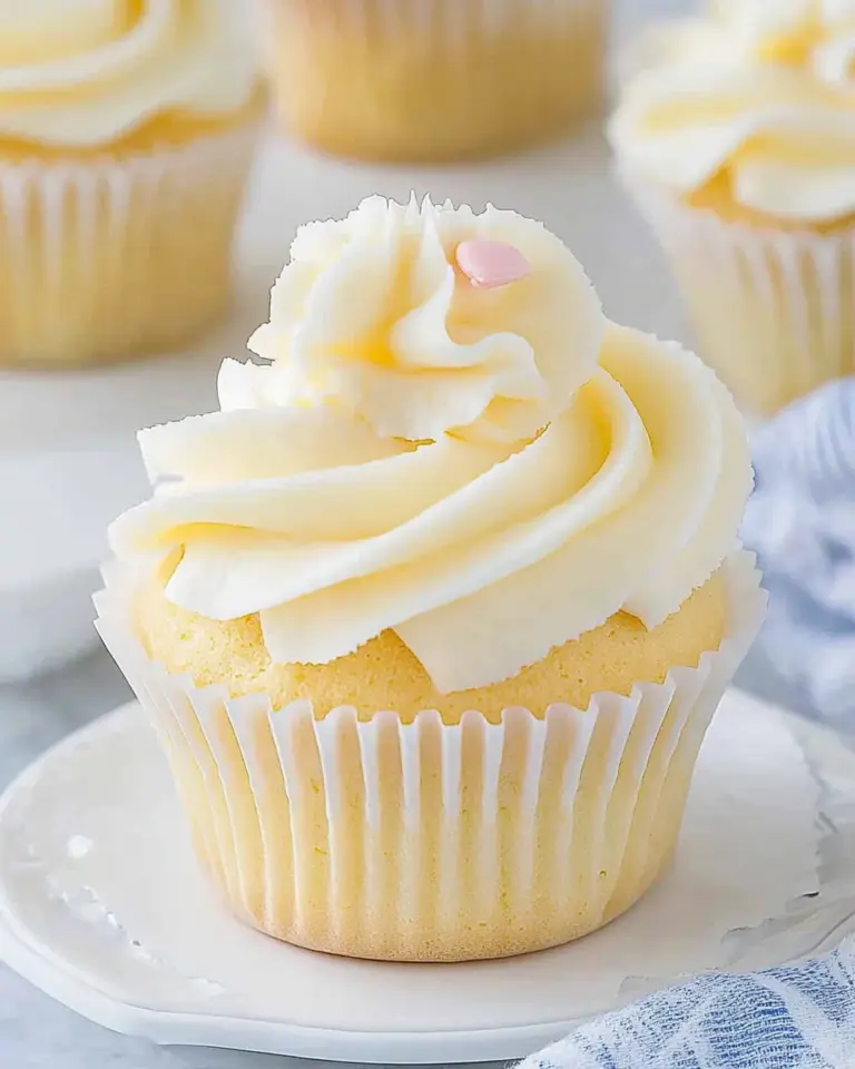 Easy Vanilla Cupcakes Recipe