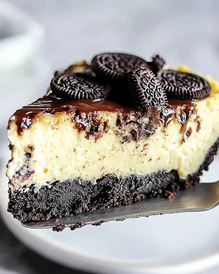 Fantastic Creamy Oreo Cheesecake